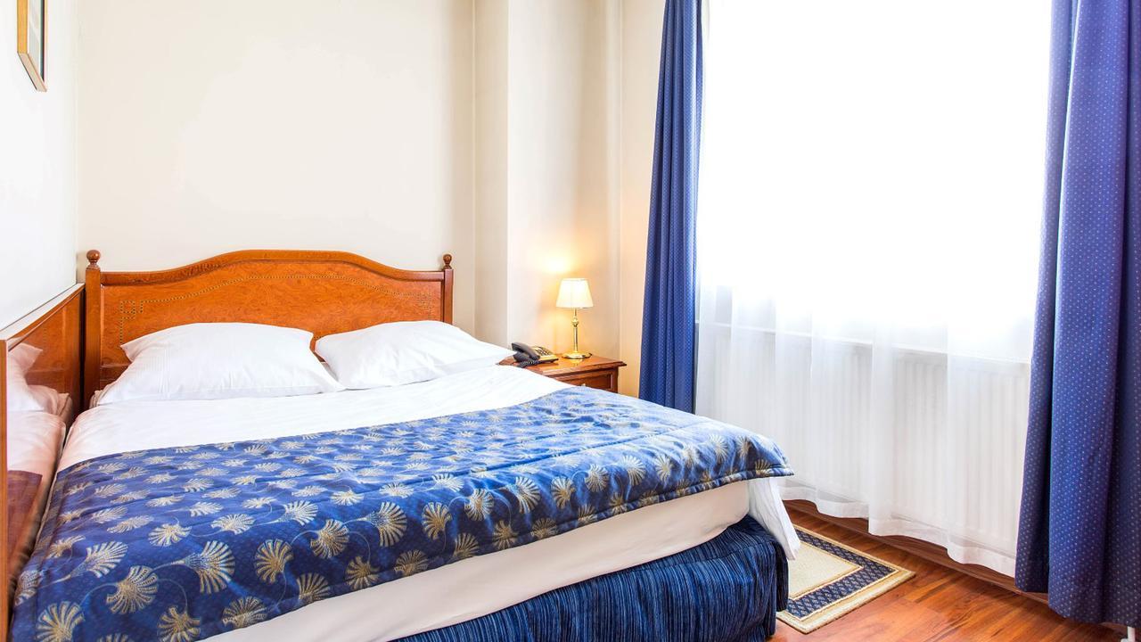 Qubus Hotel Wroclaw Exterior photo